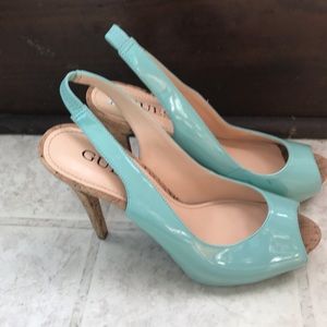 Guess peep toe turquoise shoes size 6